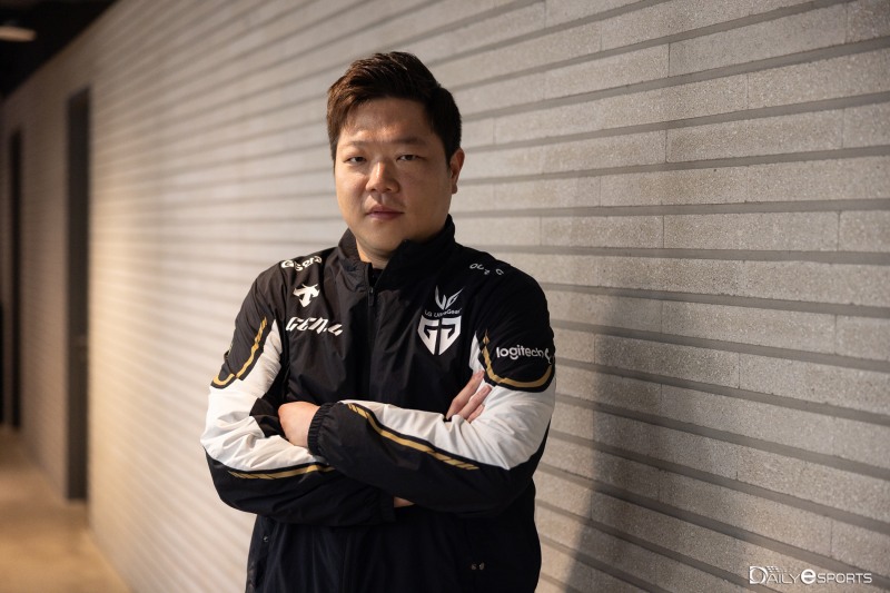 젠지e스포츠 김정수 감독.