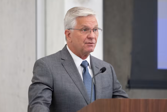 (상보) 연준 월러 “9월 25bp 낮춰야...이후에도 추가 인하 필요”