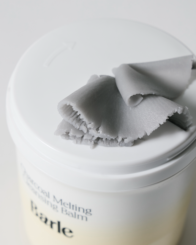 “작지만 확실한 기쁨” 바를, 올리브영 전국 500개 매장 입점…차콜 멜팅 클렌징밤 기획 세트 선보여