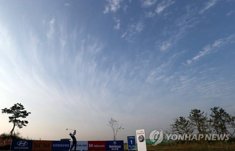 골프장에 찾아온 가을하늘 / 사진=연합뉴스