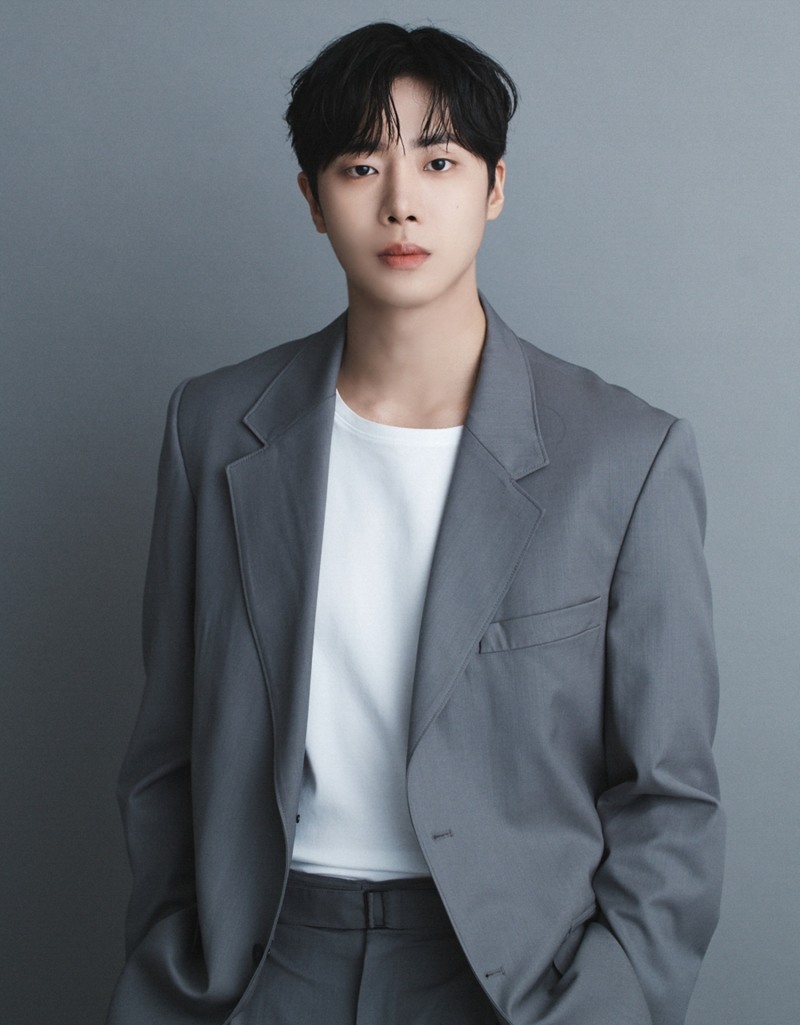 추영우, 6일 디지털 싱글 '시간이 멈췄으면' 발매…로이킴 작사·작곡 참여