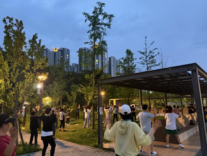 의정부시 보건소, 가을철 ‘퇴근 후 운동교실’ 추가 운영…시민 건강 열기 잇는다 (경기도 의정부시 제공)