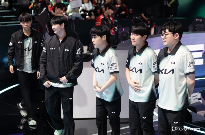 디플러스 기아, 막차로 LCK 플레이오프 진출