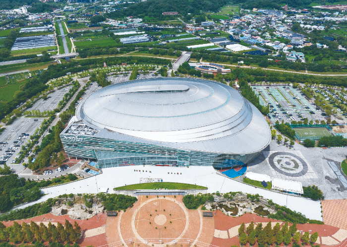 자전거 헬멧을 닮은 광명스피돔