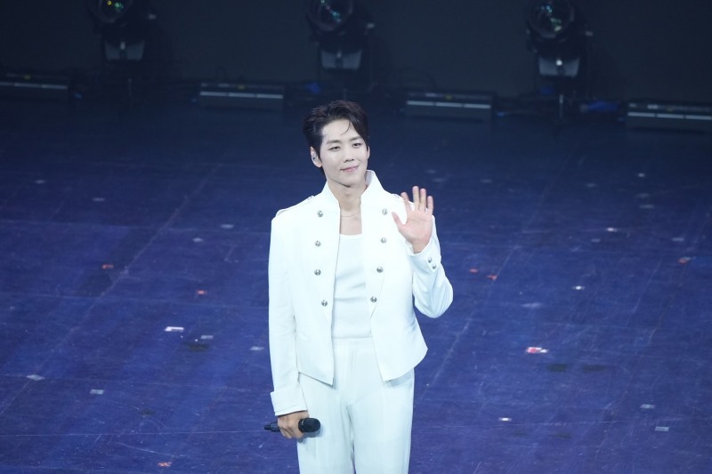 카이, 명실상부 K크로스오버 韓 대표주자 등극