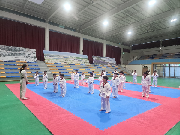 암태면 스포츠강좌 수업. ⓒ 신안군