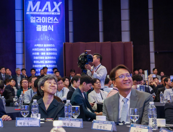 쿠팡, 산업부 ‘제조 AX 얼라이언스’ 참여…AI 기반 유통·물류 혁신 선도