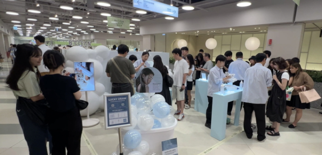 비어스, 목동 더현대 팝업서 마이크로 버블 샴푸 전량 판매