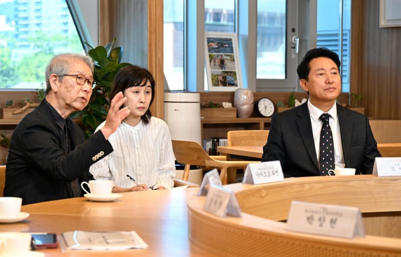 오세훈 서울시장, 프리츠커상 수상 건축가 야마모토 리켄과 '미래 주거공간' 논의