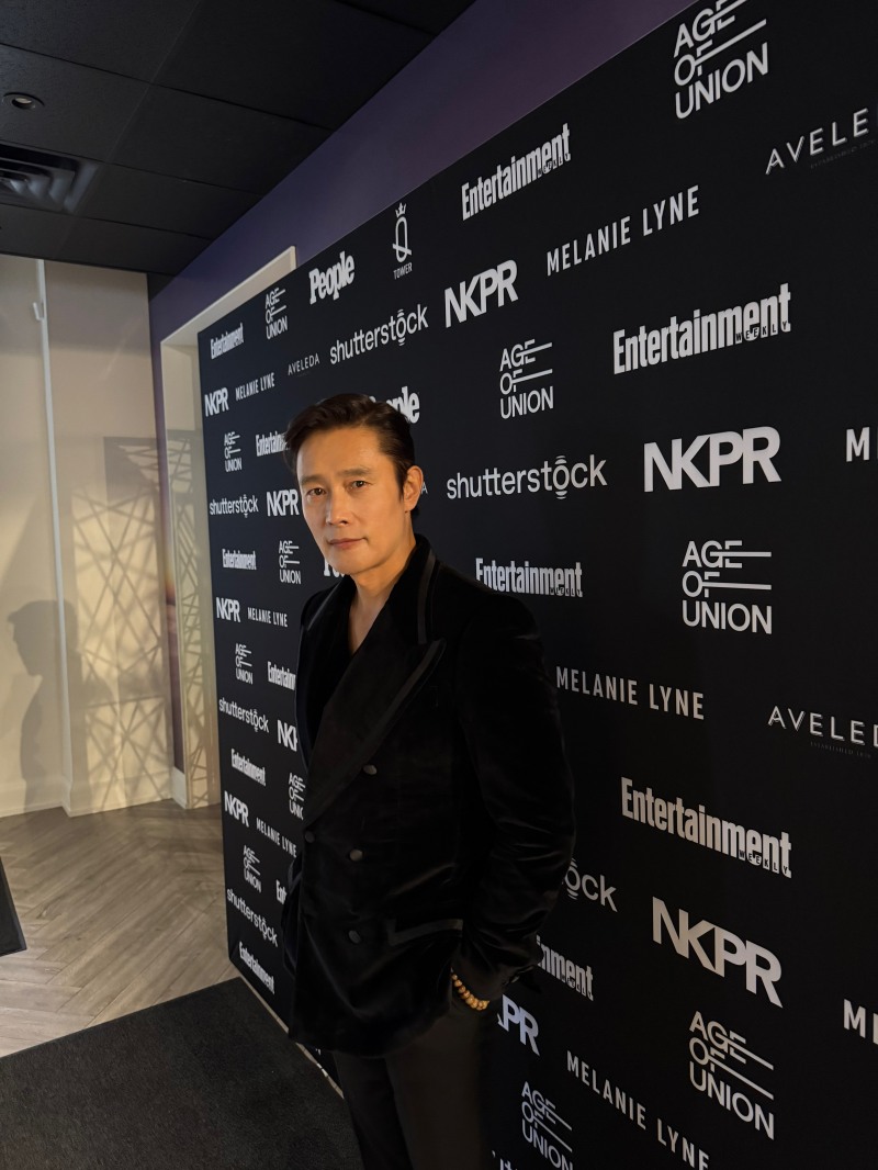 이병헌, 유머와 관록으로 빛낸 제50회 토론토국제영화제 특별 공로상 수상