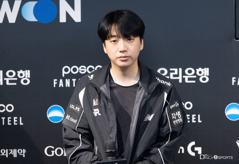 kt 롤스터 '스코어' 고동빈 감독