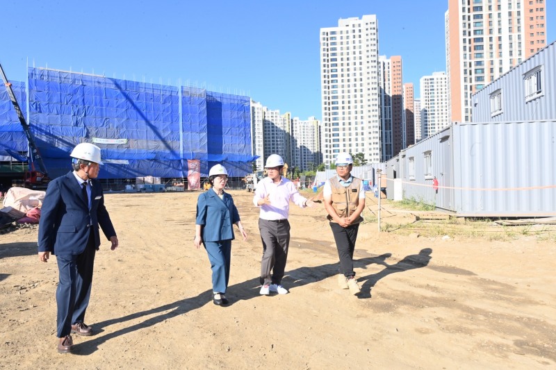 이현재 시장의 1호 결재(가칭)미사5중(교명선정 한홀중)신설