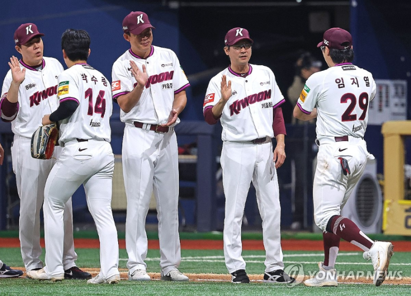 키움, 한화에 13-10 타격전 승리...박주홍 4안타 3타점+임지열 3안타 3타점