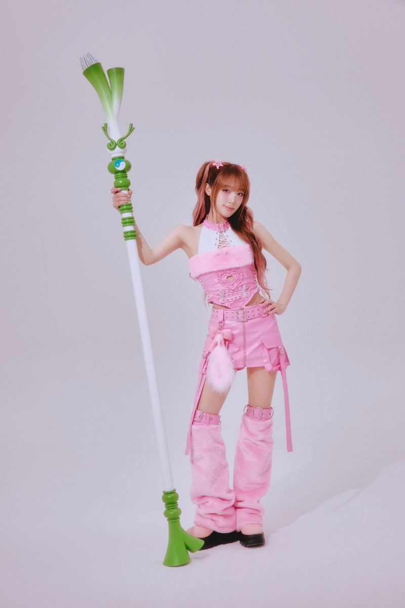 최예나, 하츠네 미쿠와 日 신곡 작업…글로벌 음악적 시너지 '기대감 UP'