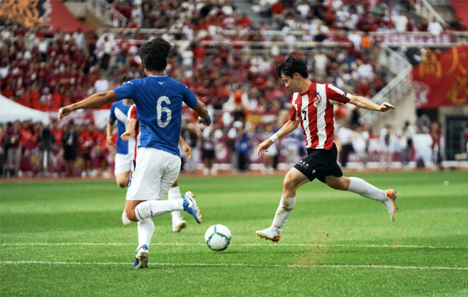 2024 정기전에서 양교가 축구 친선경기를 펼치고 있는 모습. (사진제공=연세대)