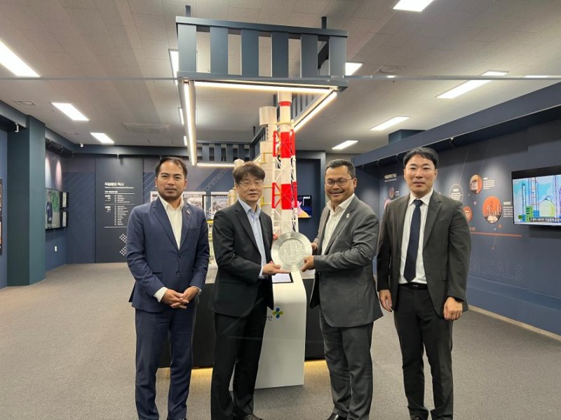 한국산업안전보건공단(이사장 김현중)은 16일 Malaysia(말레이시아) NIOSH와 안전체험교육 교류 강화를 위해 만났다. 사진 왼쪽 2번째 이창호 공단 교육홍보이사./한국산업안전보건공단