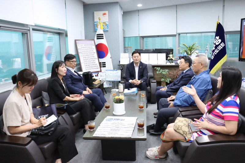 경기도소상공인연합회와 골목상권 상생 방안 간담회