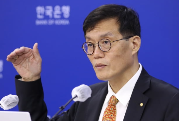 (상보) 이창용 "금리로 부동산 못 잡아"