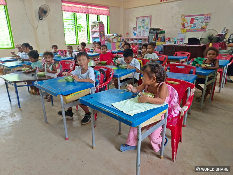 월드쉐어, 필리핀 잠발레스 공립학교 전교생에 무료급식 지원