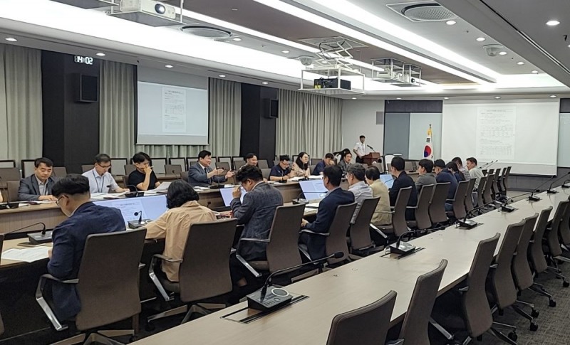 시흥시 지난 상반기에 진행된 신속집행 회의 모습(시흥시 제공)