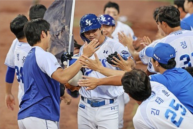 삼성, KT전 패배로 4위 경쟁에 부담...이번 주 하위권과 연전이 변수