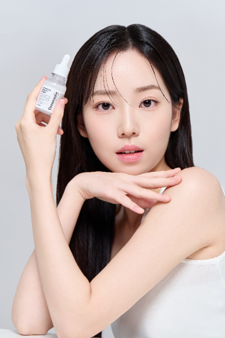 맥스클리닉 ‘세라메딕스 캡슐 세럼’