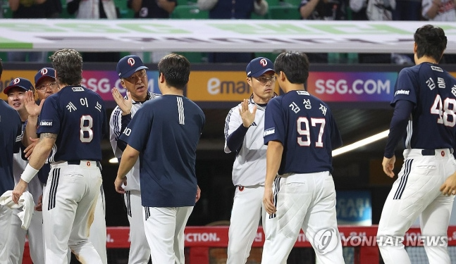 두산, 9위 확정에도 LG전 총력전...로그 "최종전도 최선"