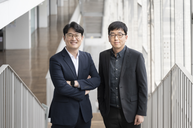 이화여대 이정록·이병훈(오른쪽) 교수