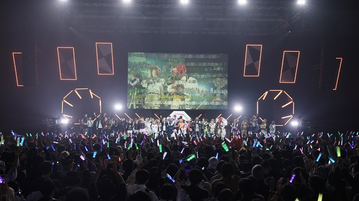 지난해 일본 치바현 마쿠하리 멧세에서 진행된 '#콤파스 Fes 8th ANNIVERSARY' 행사 전경(제공=NHN).