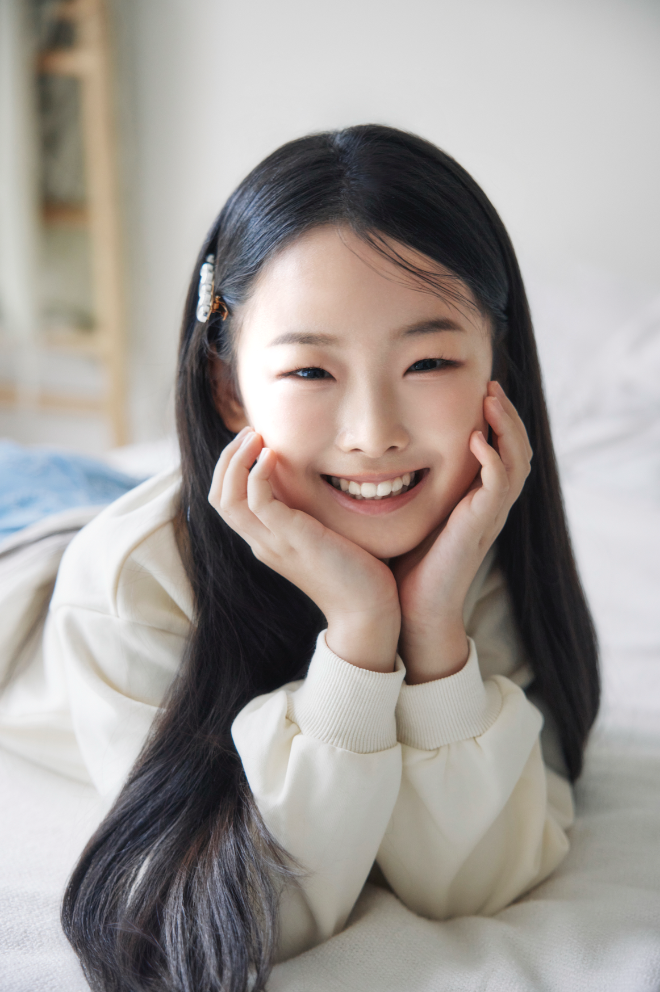 가수 이수연이 10월 6일 오후 6시, 신곡 ‘천둥’을 발매했다. 사진출처=토탈셋
