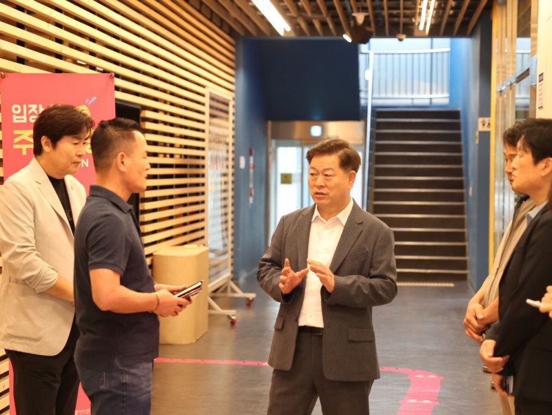 박승원 시장, 연휴 근로자들과 소통하는 시간