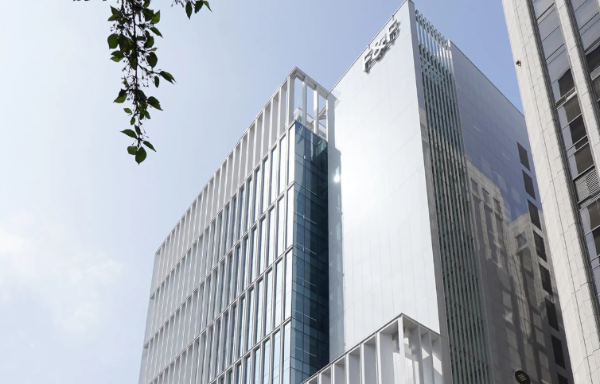 F&F, 3분기 중국 성장 확실·내수 회복 신호..."목표가는 9만5,000원으로 하향"