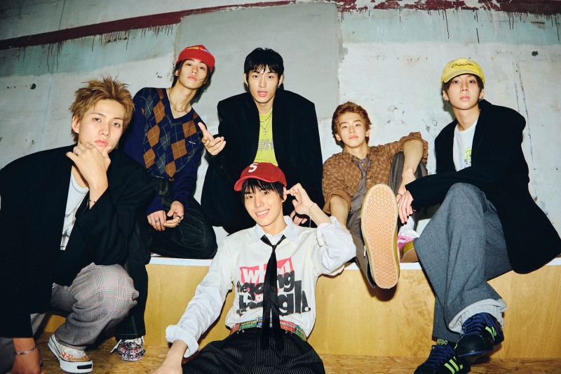 82메이저, 미니 4집 '트로피' 첫 콘셉트 포토 공개…무대 장악력 예고한 힙 아이콘