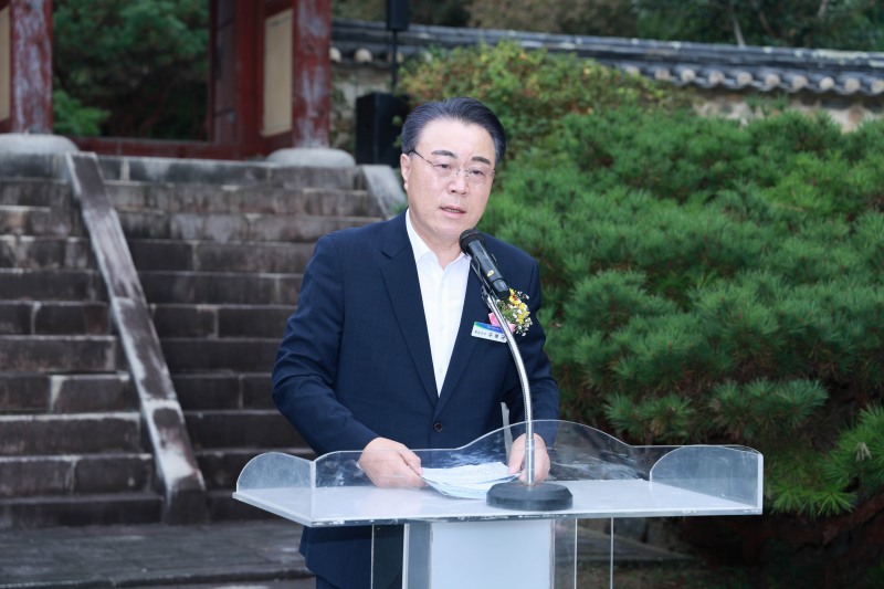 구복규 화순군수의 ‘충의공 최경회 선생 추모제’ 기념사 모습 (사진제공=화순군)