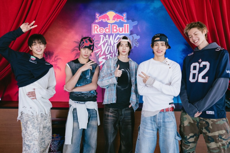 코르티스, 미국 미디어 러브콜 쇄도…‘라이브 무대+인기 라디오 쇼’ 출격