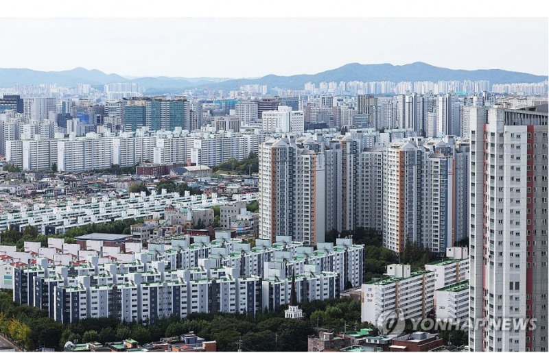 씨티은행은 16일 이재명 정부의 10.15 부동산 대책에도 수도권의 집값이 쉽게 꺽이지 않을 것으로 전망했다. 사진=연합뉴스