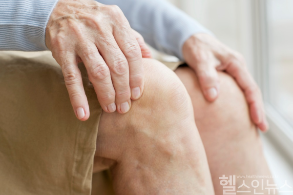 골다공증은 증상 없이 찾아와 삶을 뒤흔드는 질병, 예방이 최선의 치료다. (사진 제공=클립아트코리아)