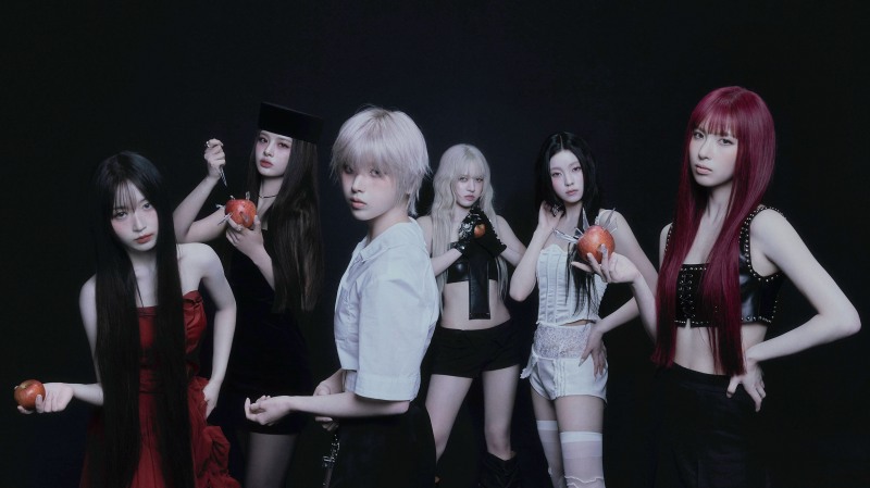 NMIXX, 정규 1집 1위 흥행 질주…“엔믹스다운 개성 마음껏 펼치도록 응원해 주셔서 감사”