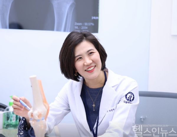 이정하 압구정 두발로병원 원장(정형외과 전문의)