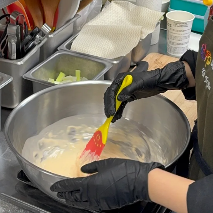 스모프양념통닭, 신메뉴 테스트 시연회 진행…홀매장 최적화 메뉴 선보여