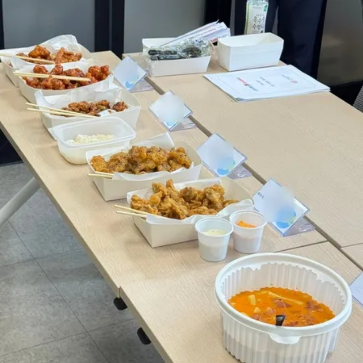스모프양념통닭, 신메뉴 테스트 시연회 진행…홀매장 최적화 메뉴 선보여