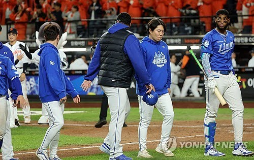 '졌잘사?’ 그런 건 없다. 후라도·최원태로도 KS 진출 실패 삼성, 오프시즌 숙제만 산더미