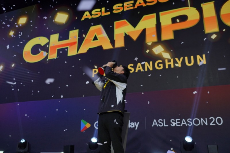 ASL 우승 세리머니 하는 박상현(사진=숲 제공).