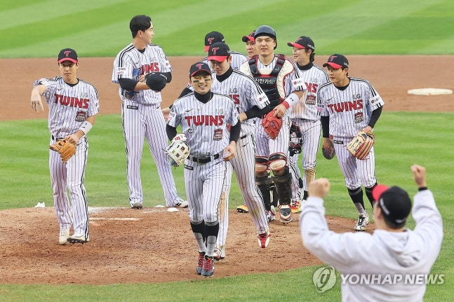 한국시리즈 1차전 승리 따낸 LG / 사진=연합뉴스