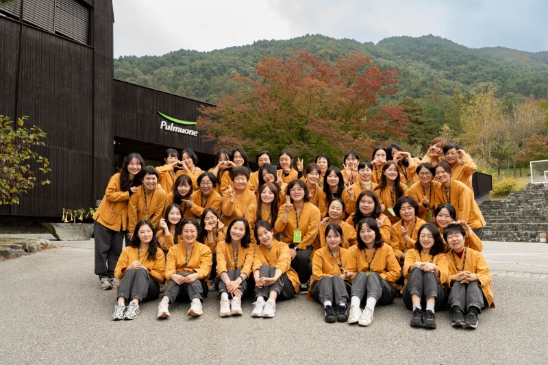 풀무원이 모녀 고객을 대상으로 지속가능한 식생활의 중요성을 나누는 체류형 프로그램 ‘스테이풀무원’을 성공적으로 마쳤다. (이미지 제공=풀무원)