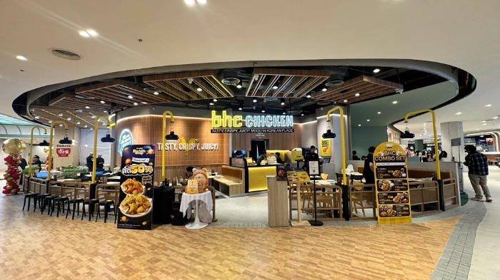 bhc 태국 13호점 전경