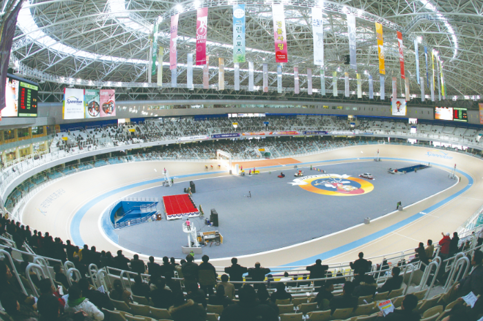 “경륜 31년, 질주에서 나눔으로… 스포츠가 만든 공익의 선순환”