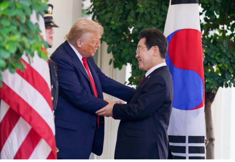 한국과 미국은 한-미 정상회담에서 인공지능, 양자컴퓨터, 6G등을 망라한 첨단 과학기술분야에서 협력하는 내용의 협정을 맺을 것이라고 블룸버그통신이 28일(현지시간) 보도했다. 사진=블룸버그통신