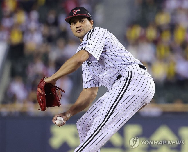 LG 선발 치리노스 / 사진=연합뉴스