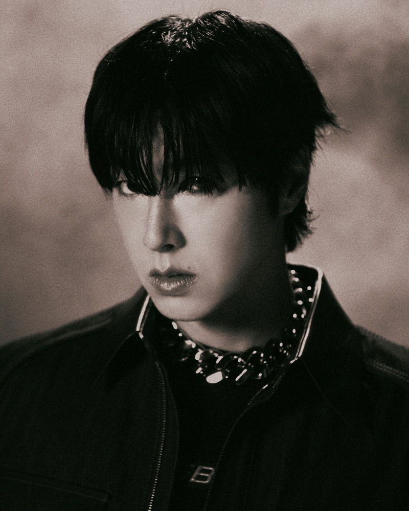 동방신기 유노윤호, 첫 정규 앨범에 담은 삶의 방향…리더를 향한 외침 ‘Leader’ – 자유로운 바이브 ‘Let You Go’ 수록